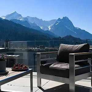 Bergart , Garmisch-Partenkirchen Germany