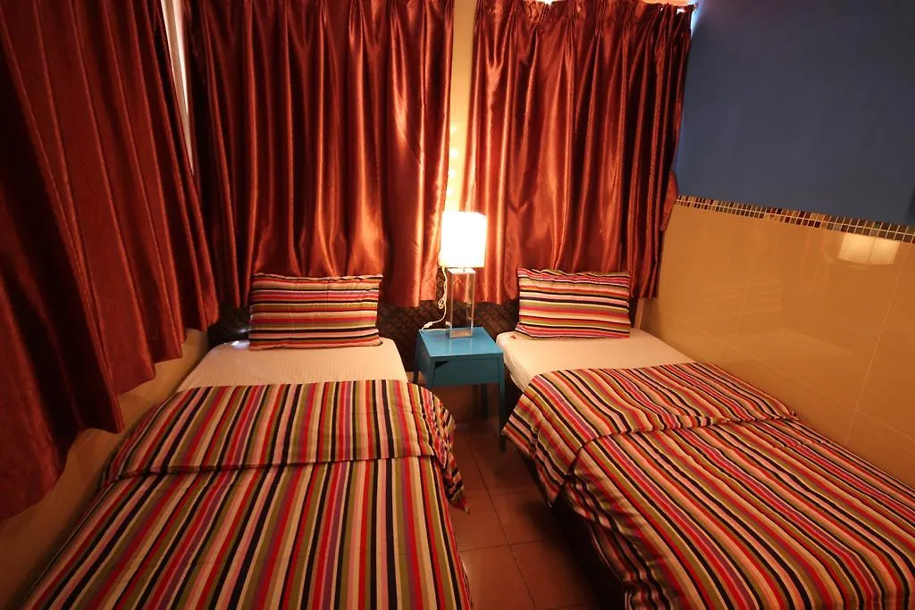 Konukevi Hong Kong Inn